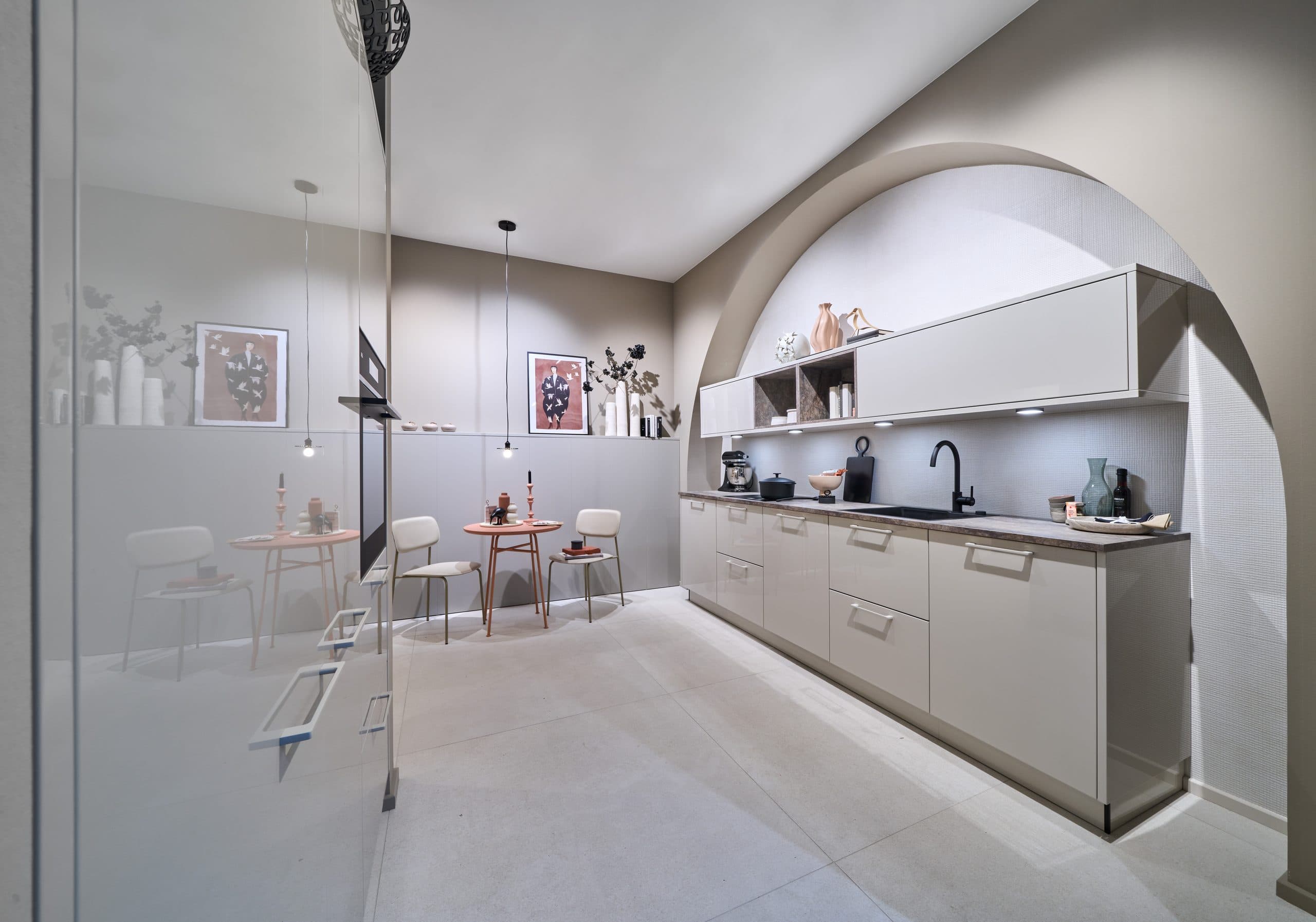 Hacker concept130 Faro high gloss kitchen in Stone Beige and Sand Grey